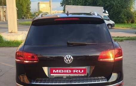 Volkswagen Touareg III, 2018 год, 3 950 000 рублей, 3 фотография