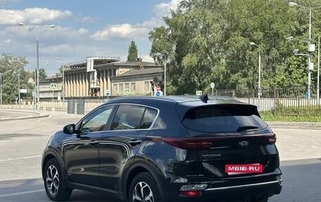 KIA Sportage IV рестайлинг, 2020 год, 1 870 000 рублей, 3 фотография
