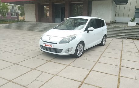 Renault Scenic III, 2010 год, 777 000 рублей, 8 фотография