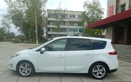 Renault Scenic III, 2010 год, 777 000 рублей, 14 фотография