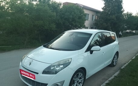 Renault Scenic III, 2010 год, 777 000 рублей, 2 фотография
