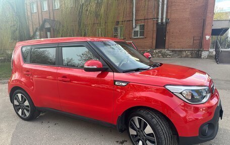 KIA Soul II рестайлинг, 2018 год, 1 800 000 рублей, 4 фотография