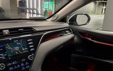 Toyota Camry, 2019 год, 2 150 000 рублей, 12 фотография