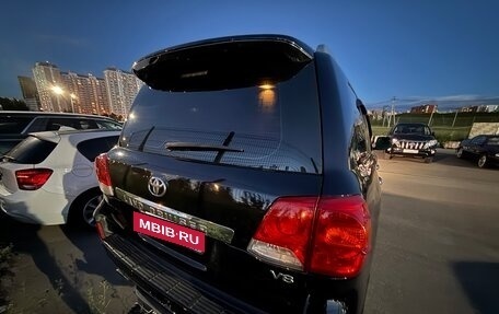 Toyota Land Cruiser 200, 2011 год, 2 900 000 рублей, 5 фотография