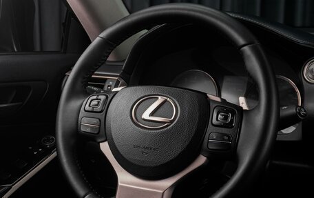 Lexus IS III, 2018 год, 3 359 000 рублей, 30 фотография