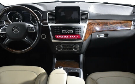 Mercedes-Benz GL-Класс, 2014 год, 3 290 000 рублей, 15 фотография