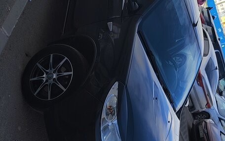 Renault Sandero I, 2012 год, 320 000 рублей, 2 фотография