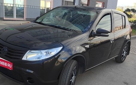 Renault Sandero I, 2012 год, 320 000 рублей, 1 фотография