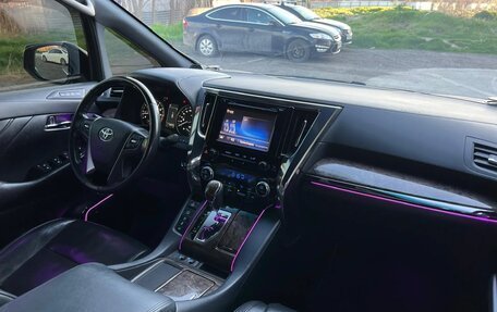 Toyota Alphard III, 2019 год, 4 500 000 рублей, 10 фотография