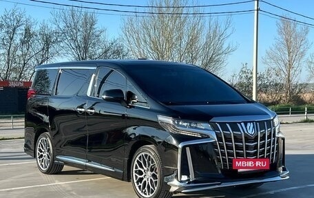 Toyota Alphard III, 2019 год, 4 500 000 рублей, 2 фотография