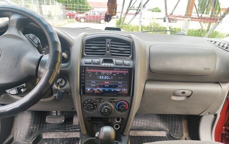 Hyundai Santa Fe III рестайлинг, 2003 год, 620 000 рублей, 14 фотография