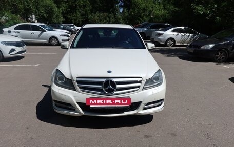 Mercedes-Benz C-Класс, 2011 год, 1 800 000 рублей, 3 фотография