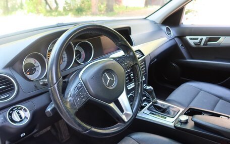 Mercedes-Benz C-Класс, 2011 год, 1 800 000 рублей, 10 фотография