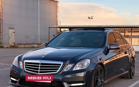 Mercedes-Benz E-Класс, 2012 год, 1 900 000 рублей, 3 фотография