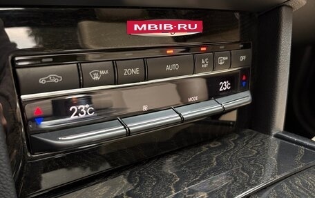 Mercedes-Benz E-Класс, 2012 год, 1 900 000 рублей, 11 фотография