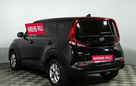 KIA Soul III, 2020 год, 1 970 000 рублей, 8 фотография