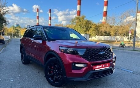 Ford Explorer VI, 2019 год, 4 000 000 рублей, 2 фотография