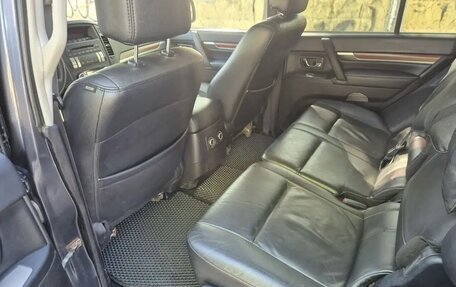 Mitsubishi Pajero IV, 2008 год, 1 430 000 рублей, 9 фотография