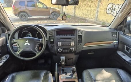 Mitsubishi Pajero IV, 2008 год, 1 430 000 рублей, 10 фотография