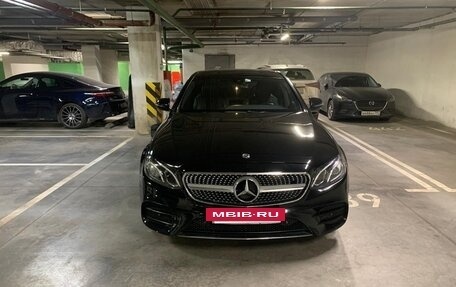 Mercedes-Benz E-Класс, 2019 год, 1 650 000 рублей, 7 фотография