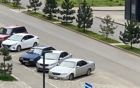 Nissan Laurel VIII, 2000 год, 450 000 рублей, 3 фотография