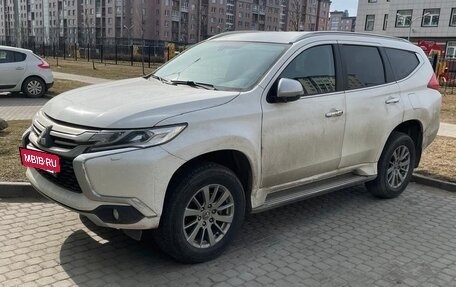 Mitsubishi Pajero Sport III рестайлинг, 2019 год, 2 900 000 рублей, 6 фотография