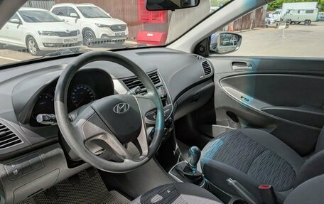 Hyundai Solaris II рестайлинг, 2016 год, 750 000 рублей, 7 фотография