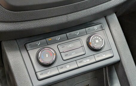 FAW Besturn X40 I, 2020 год, 1 050 000 рублей, 10 фотография