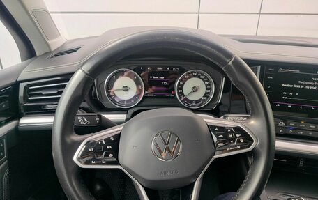 Volkswagen Touareg III, 2021 год, 6 200 000 рублей, 16 фотография