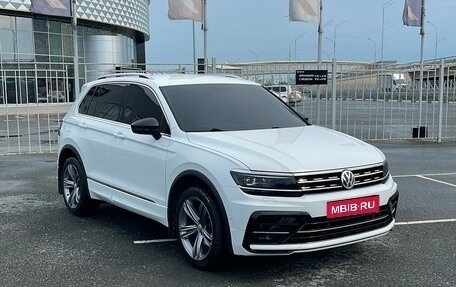 Volkswagen Tiguan II, 2018 год, 2 972 000 рублей, 1 фотография