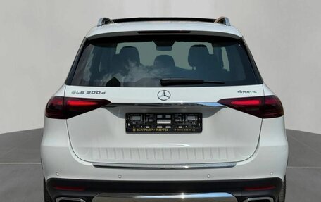 Mercedes-Benz GLE, 2026 год, 10 300 000 рублей, 5 фотография