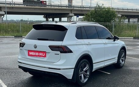 Volkswagen Tiguan II, 2018 год, 2 972 000 рублей, 4 фотография