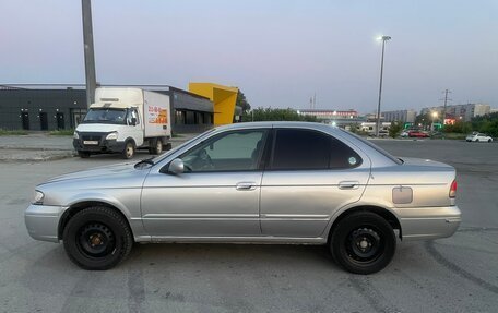 Nissan Sunny B15, 2002 год, 240 000 рублей, 2 фотография