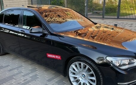 BMW 7 серия, 2015 год, 1 750 000 рублей, 2 фотография