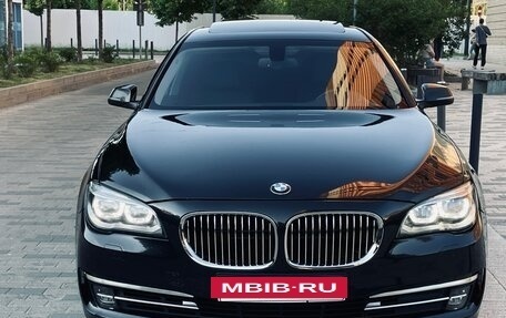 BMW 7 серия, 2015 год, 1 750 000 рублей, 11 фотография