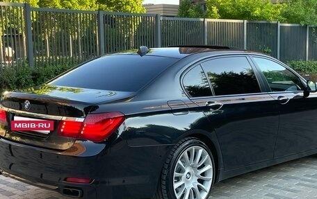 BMW 7 серия, 2015 год, 1 750 000 рублей, 12 фотография