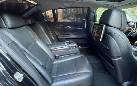 BMW 7 серия, 2015 год, 1 750 000 рублей, 25 фотография