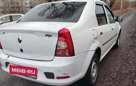 Renault Logan I, 2011 год, 300 000 рублей, 8 фотография