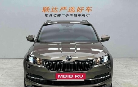 Skoda Karoq I, 2022 год, 1 869 000 рублей, 2 фотография