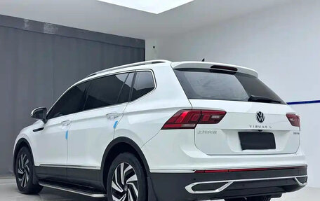 Volkswagen Tiguan II, 2023 год, 2 154 017 рублей, 4 фотография
