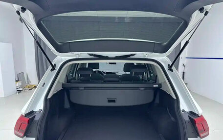 Volkswagen Tiguan II, 2023 год, 2 154 017 рублей, 22 фотография