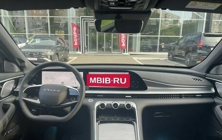 CheryExeed TXL, 2025 год, 3 930 000 рублей, 8 фотография