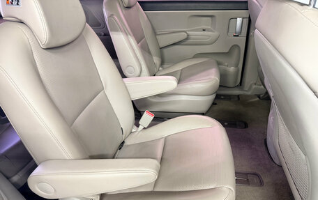 KIA Carnival III, 2018 год, 2 599 000 рублей, 18 фотография