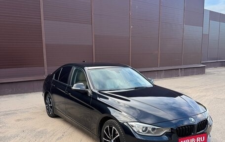 BMW 3 серия, 2012 год, 1 800 000 рублей, 3 фотография