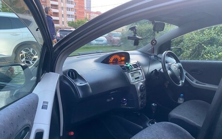 Toyota Vitz, 2009 год, 785 000 рублей, 9 фотография