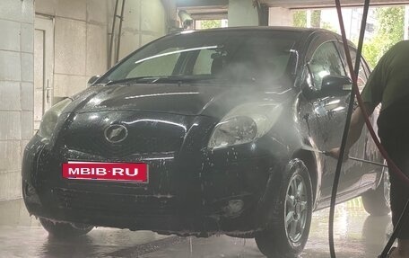 Toyota Vitz, 2009 год, 785 000 рублей, 2 фотография