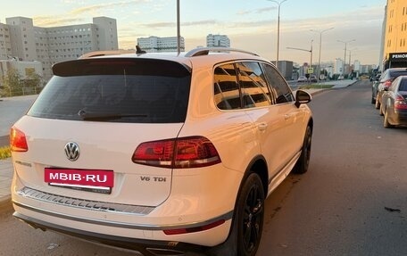 Volkswagen Touareg III, 2017 год, 3 100 000 рублей, 12 фотография