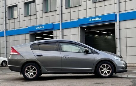 Honda Insight II рестайлинг, 2010 год, 675 000 рублей, 3 фотография