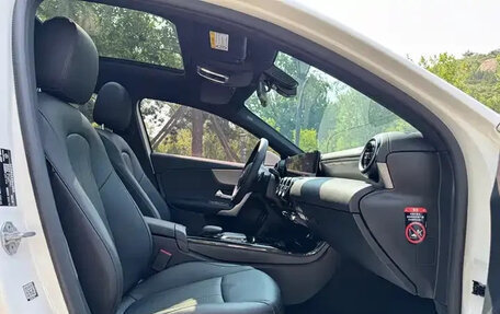Mercedes-Benz A-Класс, 2023 год, 1 590 100 рублей, 21 фотография
