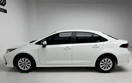 Toyota Corolla, 2023 год, 1 172 000 рублей, 8 фотография